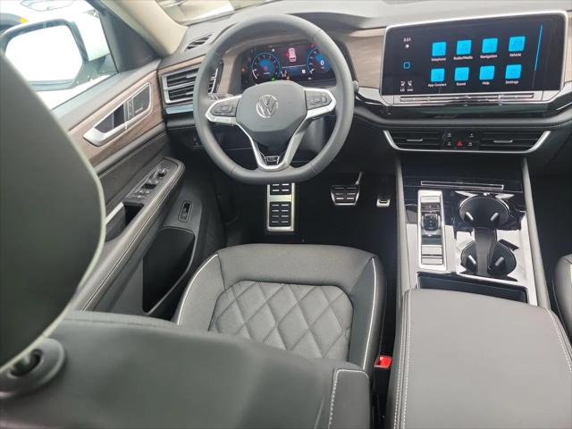 2026 Volkswagen Atlas SEL Premium R-Line