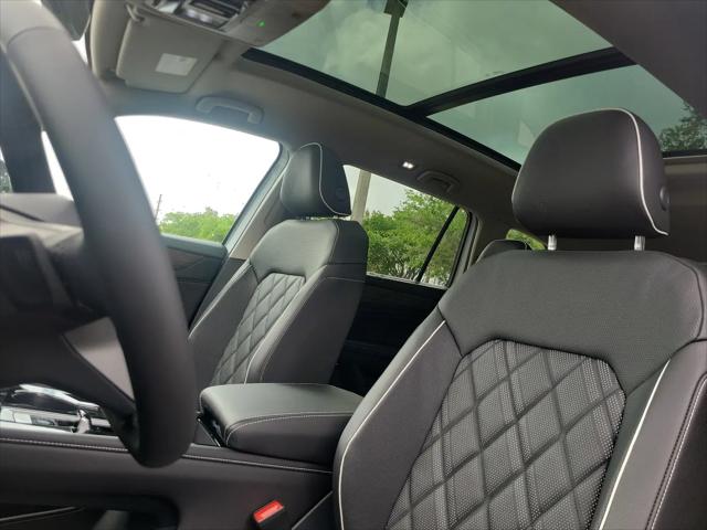 2026 Volkswagen Atlas SEL Premium R-Line