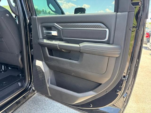 2026 Ram 2500 Big Horn Crew Cab 4x4 64 Box