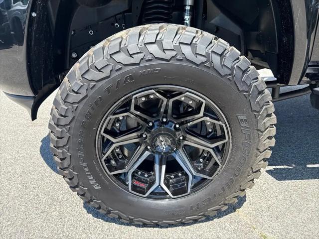 2025 Ram 2500 Big Horn Crew Cab 4x4 64 Box
