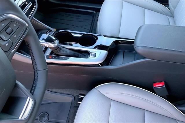 2026 Buick NV Avenir FWD
