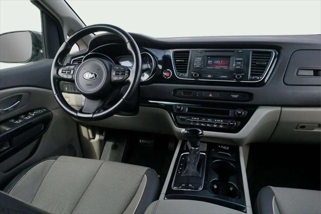 2015 Kia Sedona EX