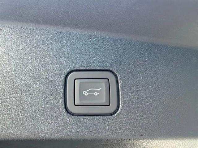 2026 Cadillac iQ Sport AWD