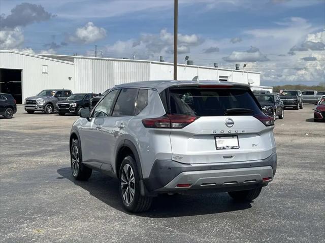 2021 Nissan Rogue SV FWD