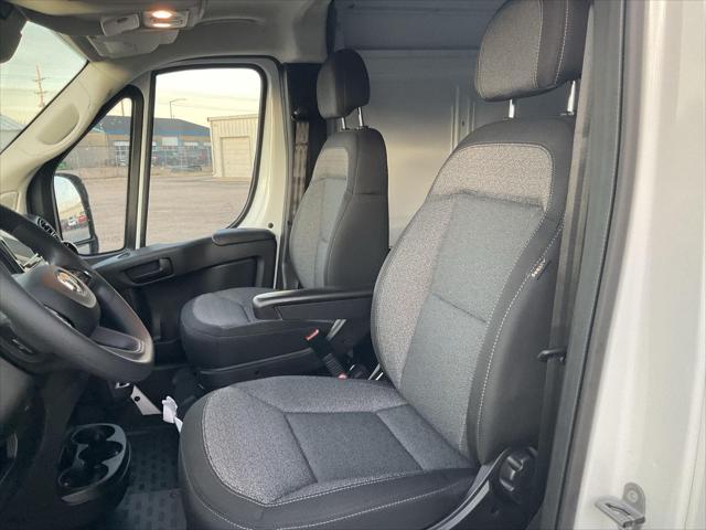 2026 Ram ProMaster 2500 Cargo Van Tradesman High Roof 159" WB w/Pass Seat