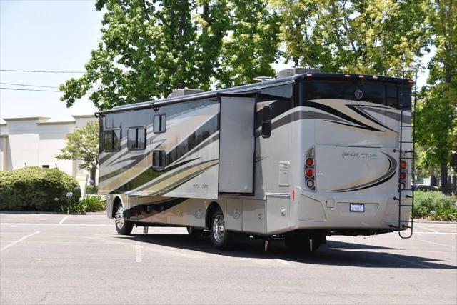 2019 Ford F-53 Base
