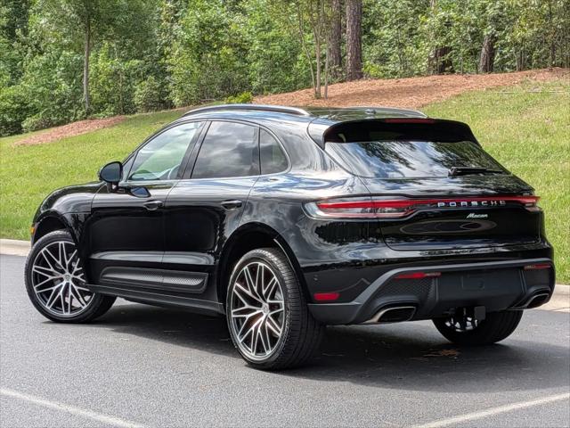2026 Porsche Macan Macan