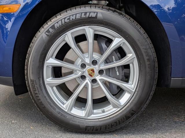 2026 Porsche Macan Macan