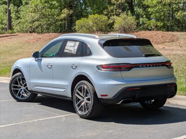 2026 Porsche Macan Macan
