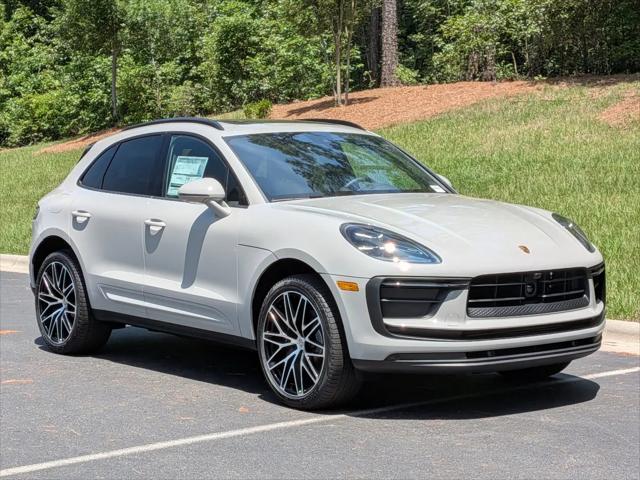 2026 Porsche Macan Macan