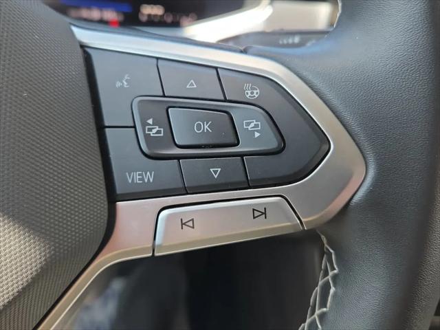 2025 Volkswagen Taos 1.5T SE