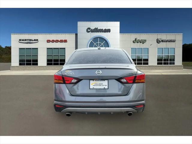 2021 Nissan Altima SR FWD