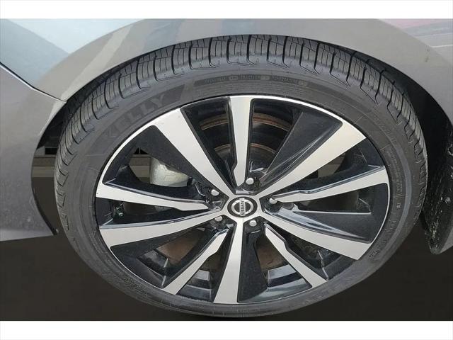 2021 Nissan Altima SR FWD