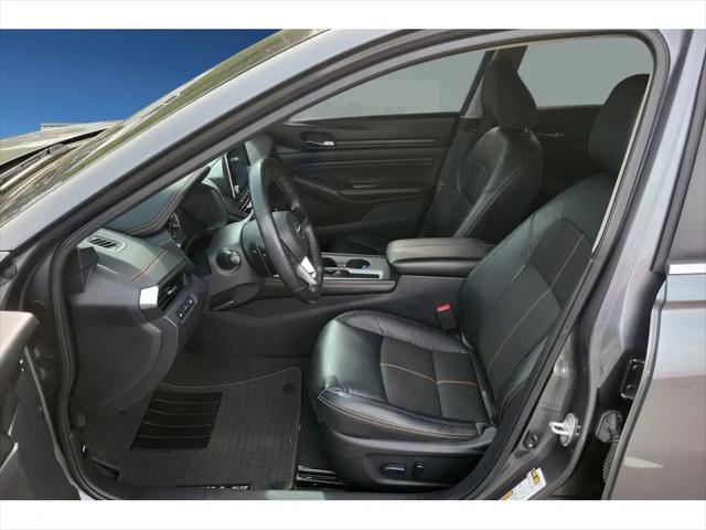 2021 Nissan Altima SR FWD