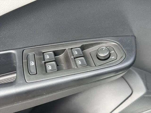 2026 Volkswagen Taos S