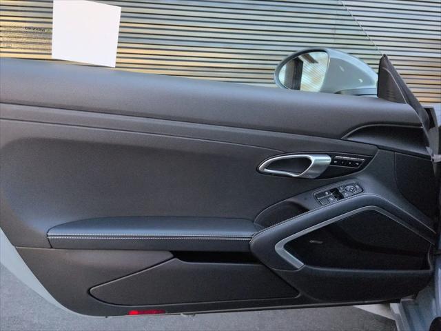 2025 Porsche 718 Boxster Style Edition
