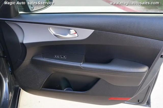 2024 Kia Forte LXS