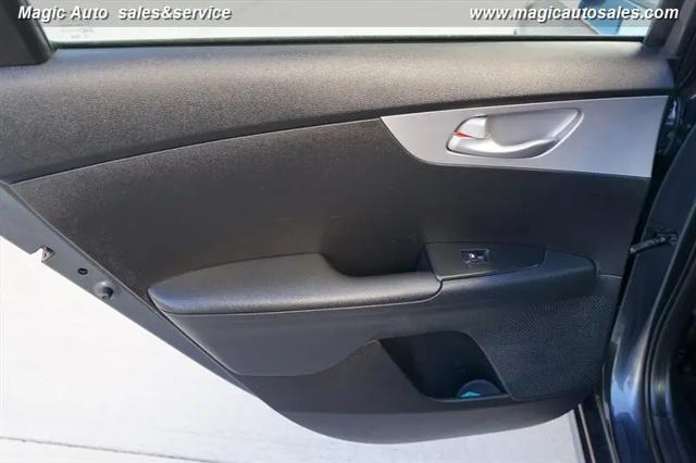 2024 Kia Forte LXS
