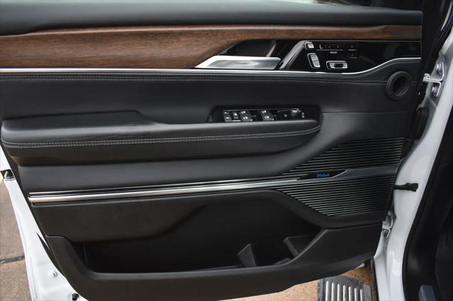 2023 Jeep Grand Wagoneer 4x4