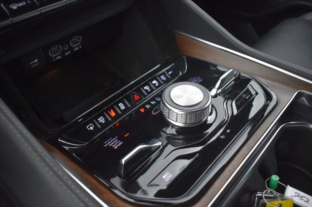 2023 Jeep Grand Wagoneer 4x4