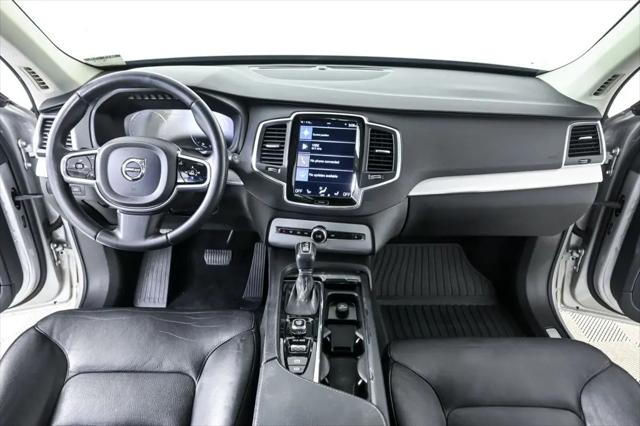 2018 Volvo XC90 T6 Momentum