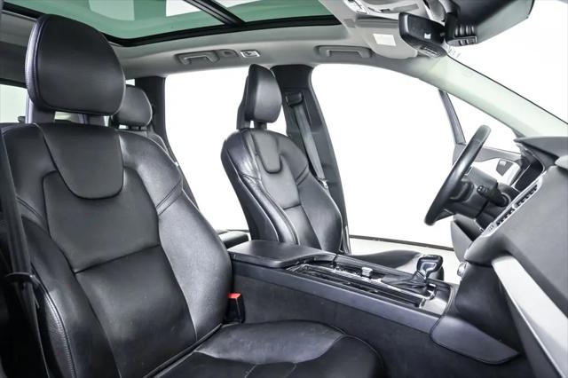 2018 Volvo XC90 T6 Momentum