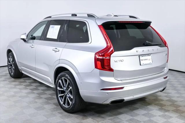 2018 Volvo XC90 T6 Momentum