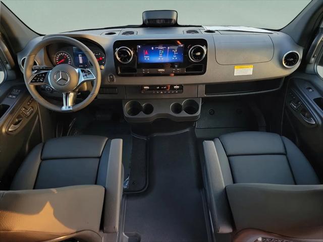 2026 Mercedes-Benz Sprinter 2500 Standard Roof 4-Cyl Diesel