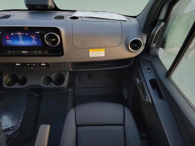 2026 Mercedes-Benz Sprinter 2500 Standard Roof 4-Cyl Diesel