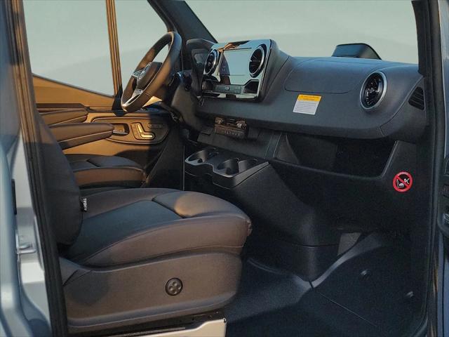 2026 Mercedes-Benz Sprinter 2500 Standard Roof 4-Cyl Diesel