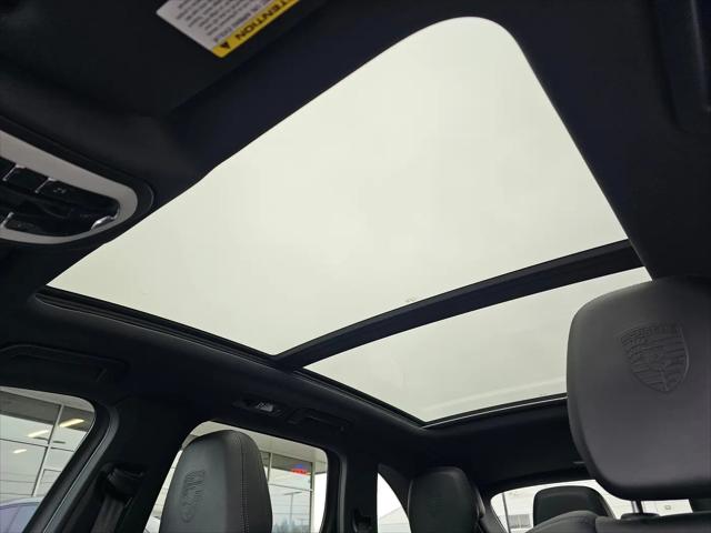 2018 Porsche Cayenne Platinum Edition