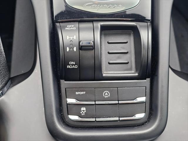 2018 Porsche Cayenne Platinum Edition