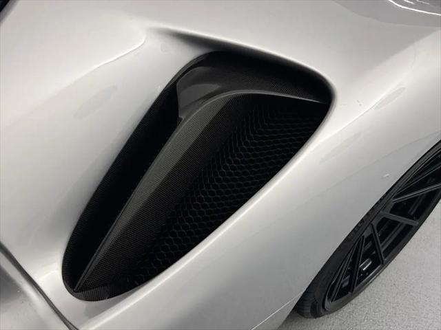 2021 Ferrari SF90 Stradale Standard