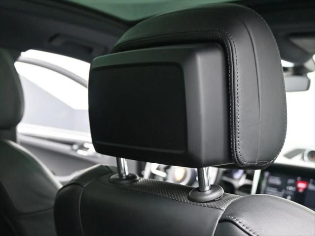 2019 Porsche Macan Macan