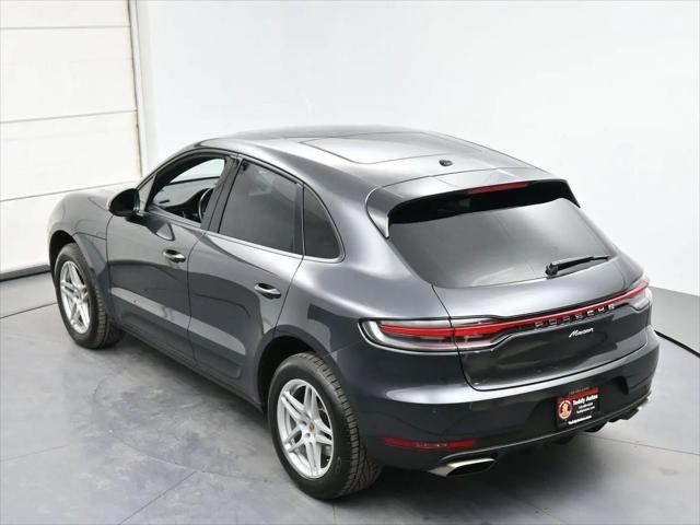 2019 Porsche Macan Macan