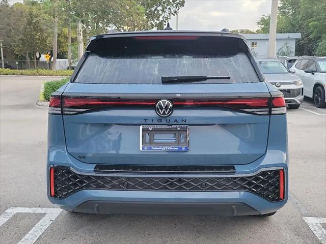 2026 Volkswagen Tiguan SE R-Line Black