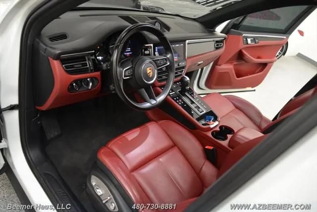 2023 Porsche Macan T