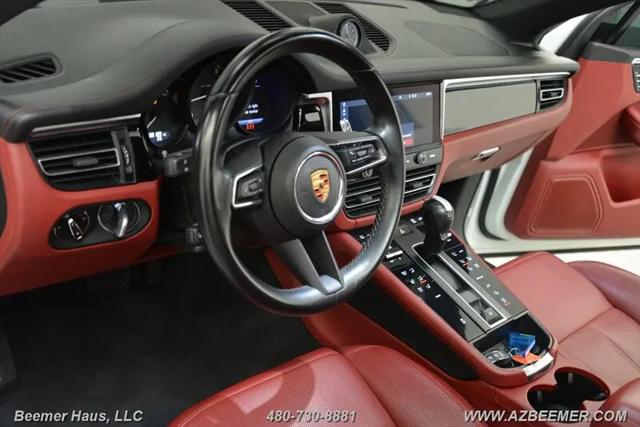 2023 Porsche Macan T