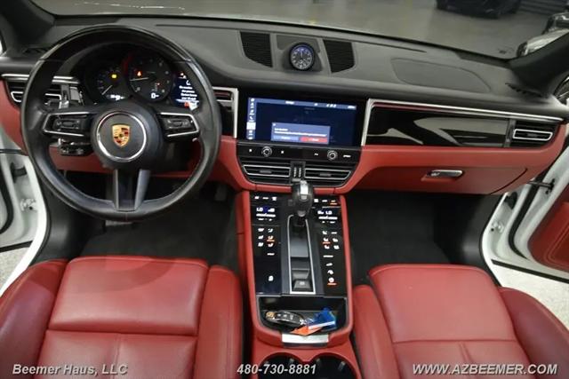 2023 Porsche Macan T