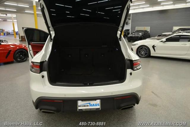 2023 Porsche Macan T