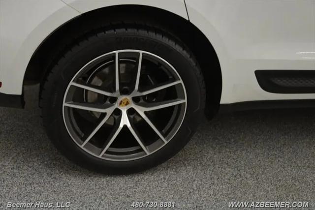 2023 Porsche Macan T