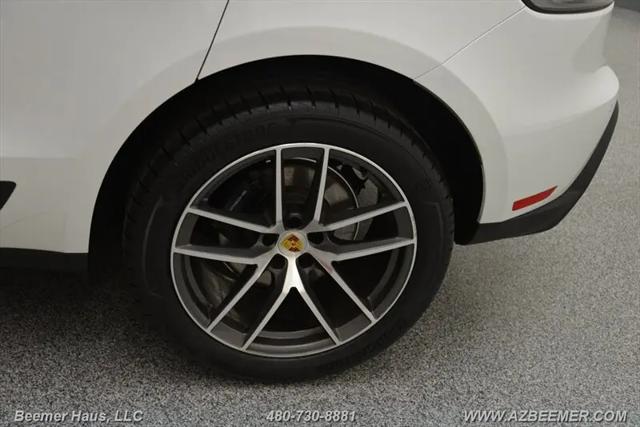 2023 Porsche Macan T