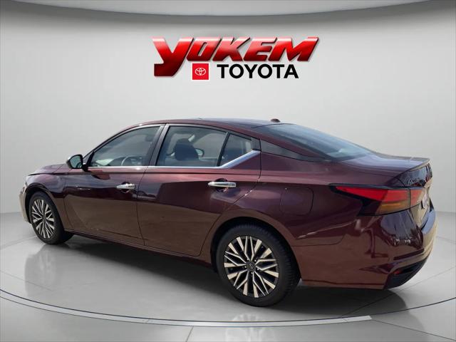 2025 Nissan Altima SV FWD