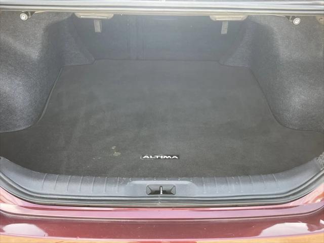 2025 Nissan Altima SV FWD