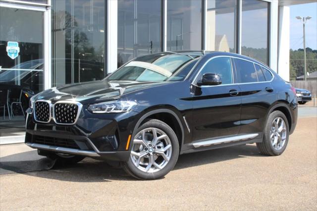2025 BMW X4 xDrive30i