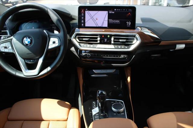 2025 BMW X4 xDrive30i