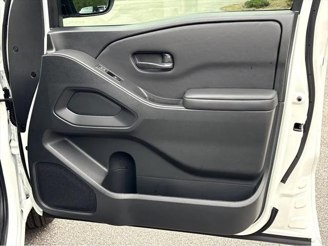 2026 Nissan Frontier Crew Cab SV 4x2