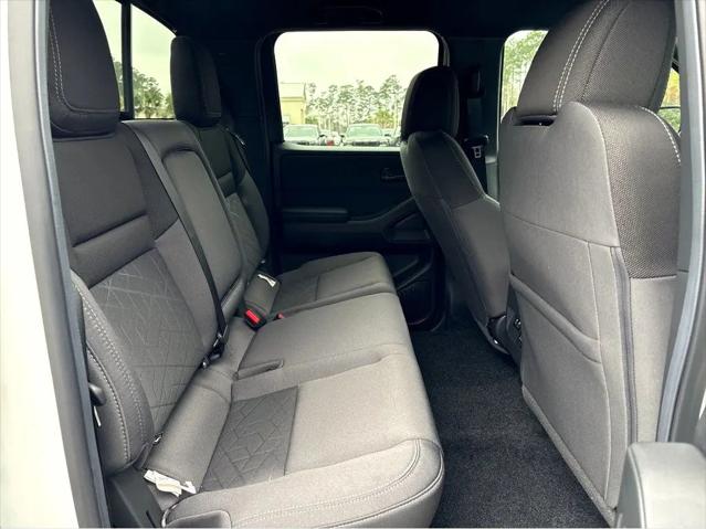 2026 Nissan Frontier Crew Cab SV 4x2