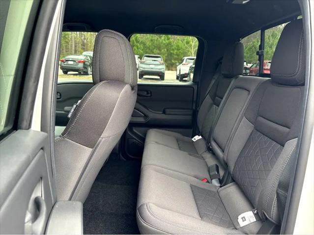 2026 Nissan Frontier Crew Cab SV 4x2
