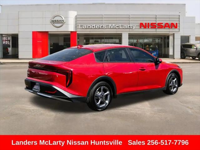 2025 Kia K4 LXS